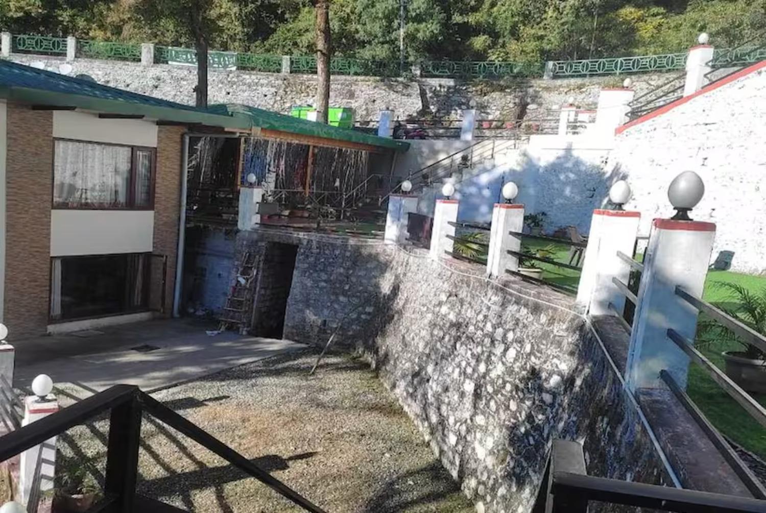 Aura Stays By Mm Hotel Mussoorie Exterior photo