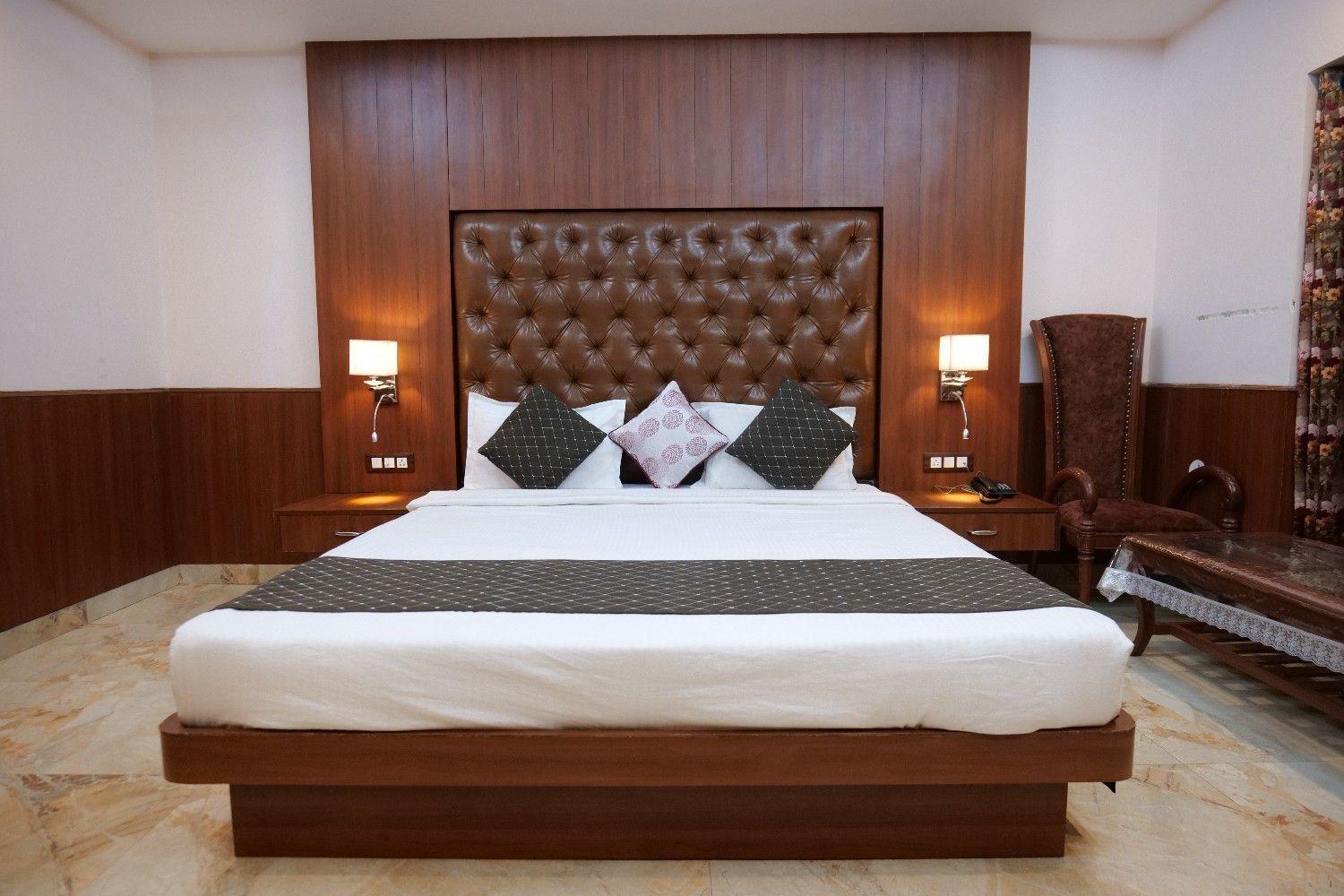 Aura Stays By Mm Hotel Mussoorie Exterior photo